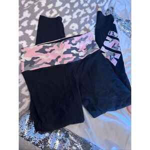 Vs Pink Leggings pants  black w/ chalk rose pink   camoflauge camo medium M